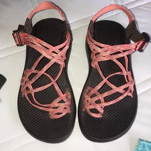 Excellent condition women’s Chaco sandals size 8